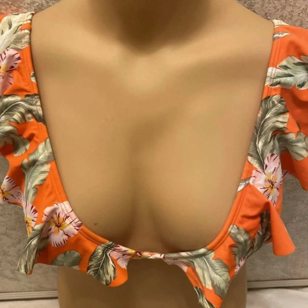 Xhilaration Orange Floral Ruffle Bikini Top